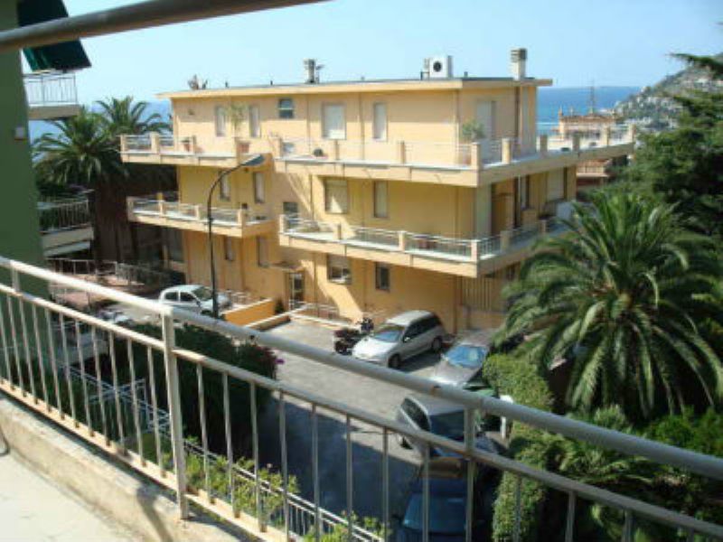 Sanremo  - San Remo  - via Tasso  - 80 mq