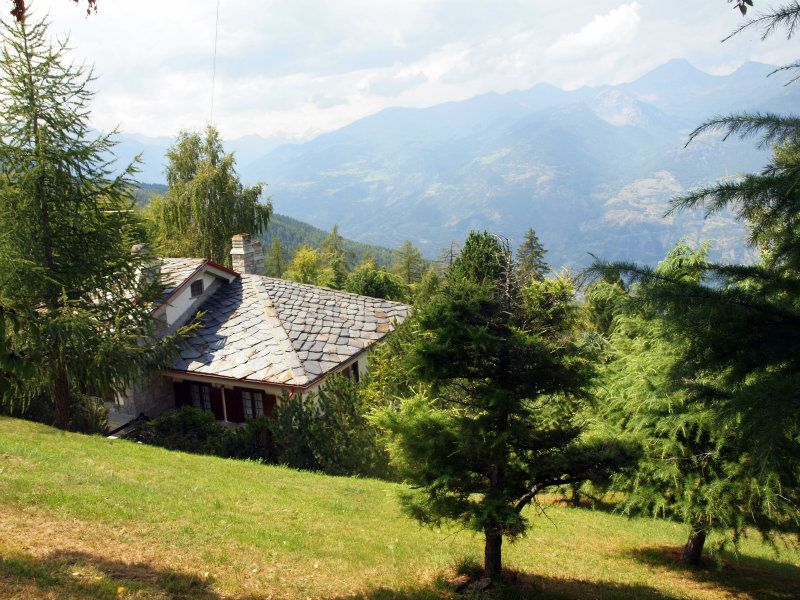 Villa-Villetta Vendita Gressan