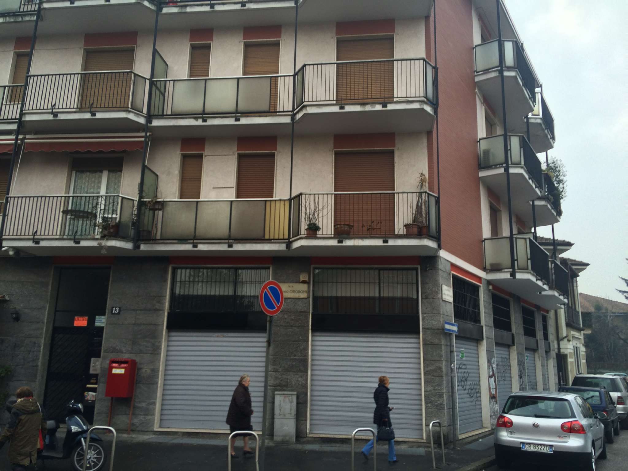Negozio - Loc.Com. MILANO vendita  BRUZZANO Oroboni MILANO CASE