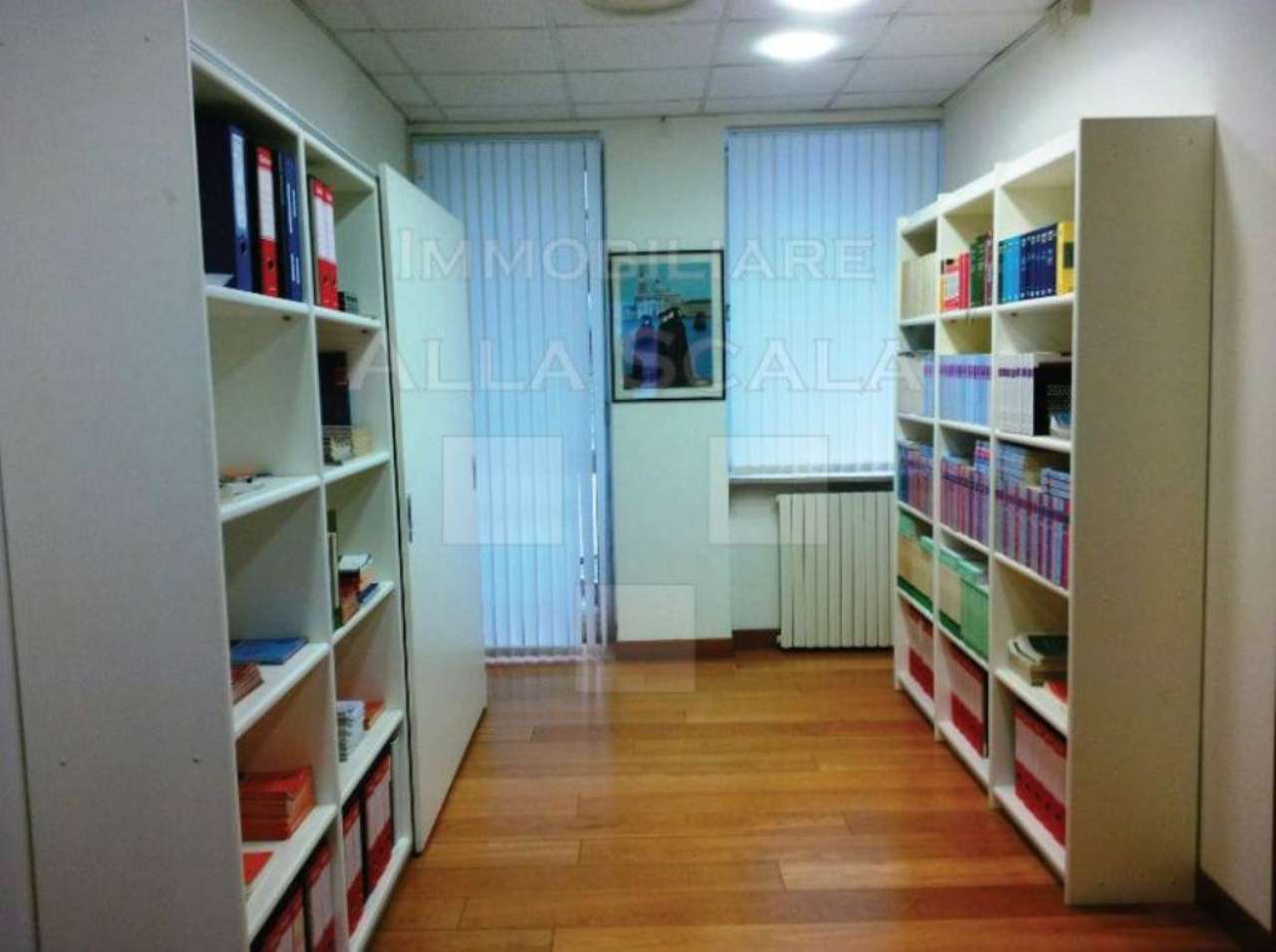 Ufficio - Loc.Com. MILANO affitto  CENTRO STORICO Europa Immobiliare Alla Scala srl