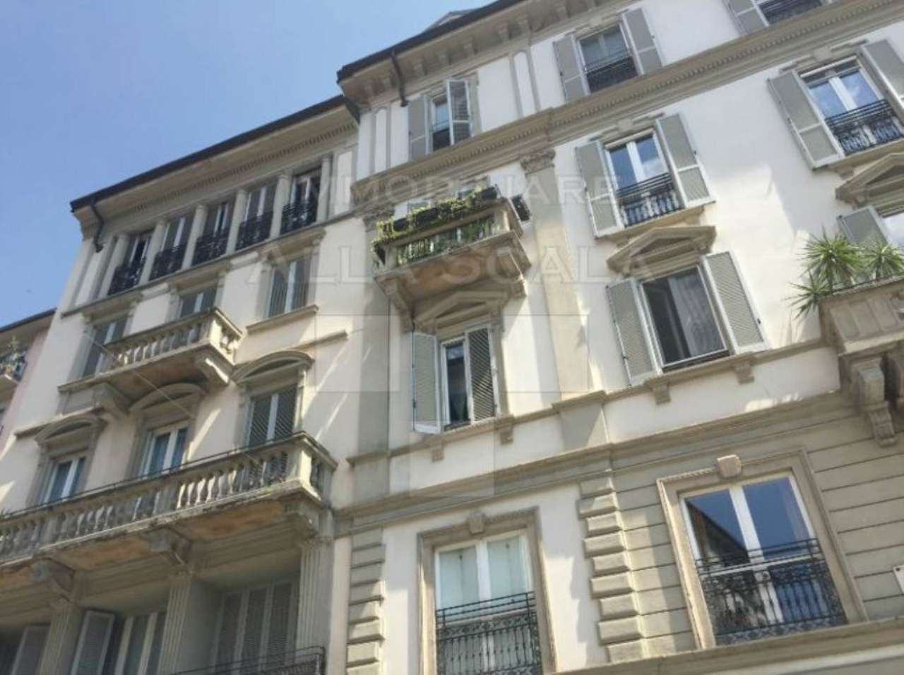 Appartamento MILANO affitto  CENTRO STORICO La Foppa Immobiliare Alla Scala srl