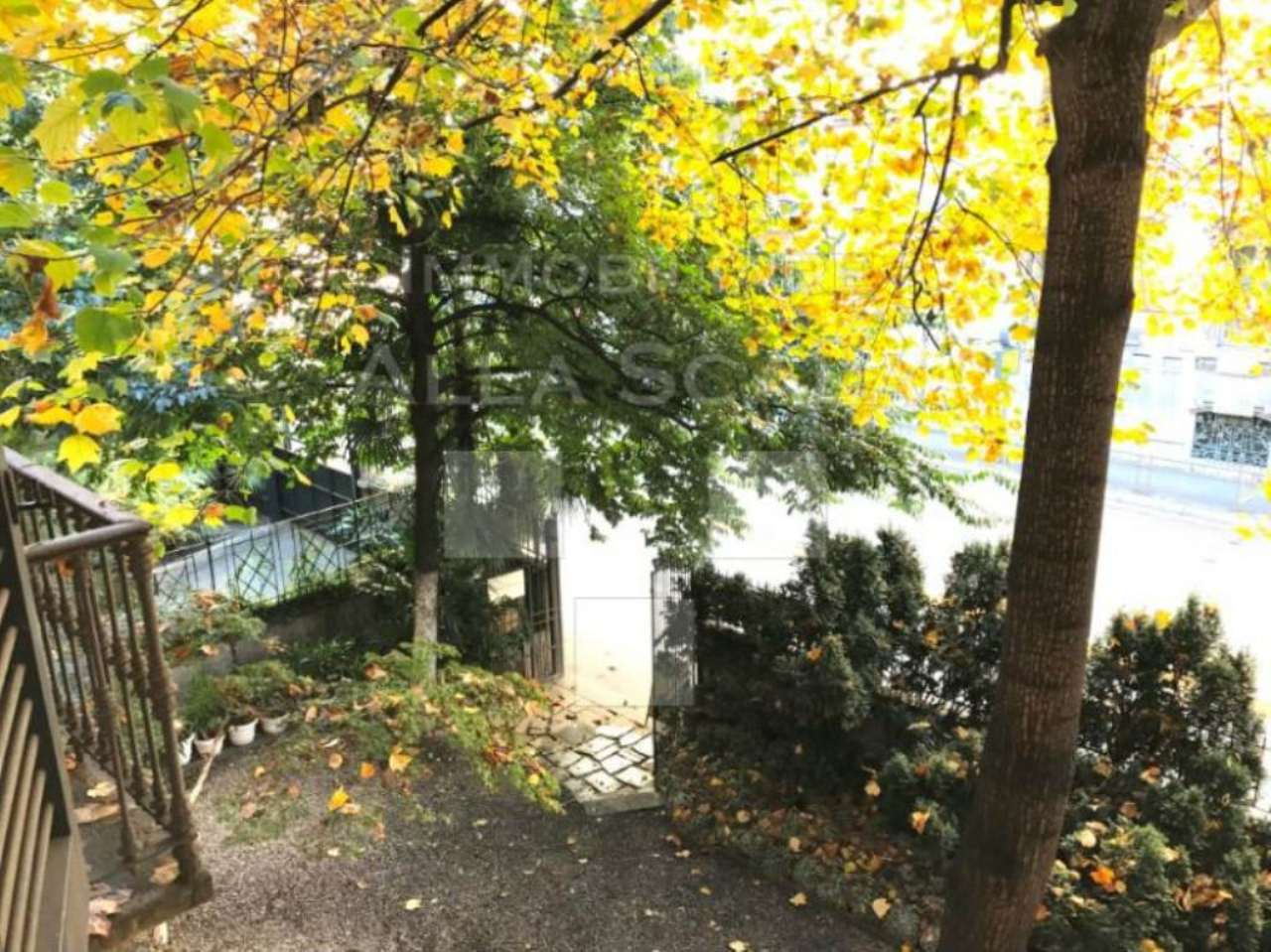 Ufficio - Loc.Com. MILANO affitto  CENTRO STORICO Della Spiga Immobiliare Alla Scala srl