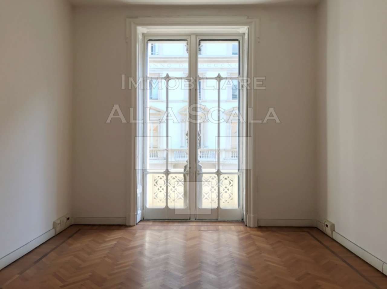 Ufficio - Loc.Com. MILANO affitto  CENTRO STORICO Manfredo Camperio Immobiliare Alla Scala srl