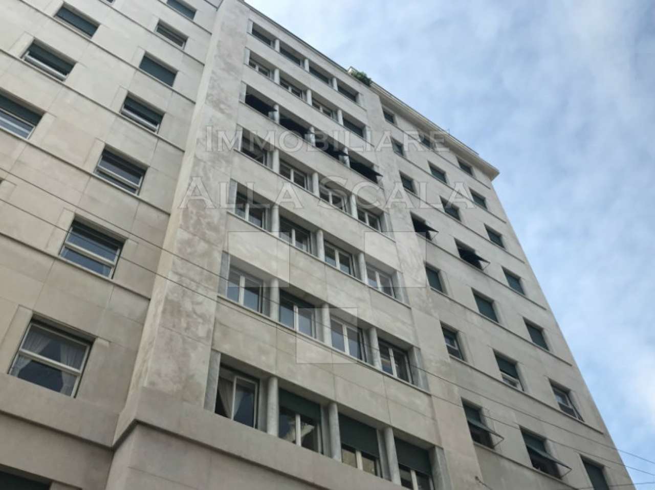 Ufficio - Loc.Com. MILANO affitto  CENTRO STORICO Dell'Annunciata Immobiliare Alla Scala srl