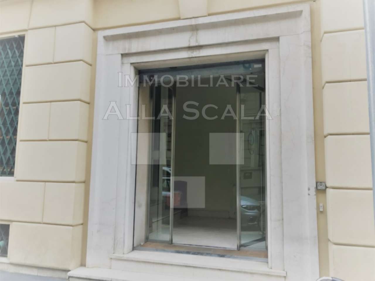 Show Room MILANO affitto  CENTRO STORICO Monte di Pietà Immobiliare Alla Scala srl