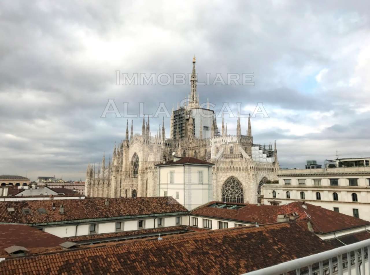 Ufficio - Loc.Com. MILANO affitto  CENTRO STORICO Fontana Immobiliare Alla Scala srl