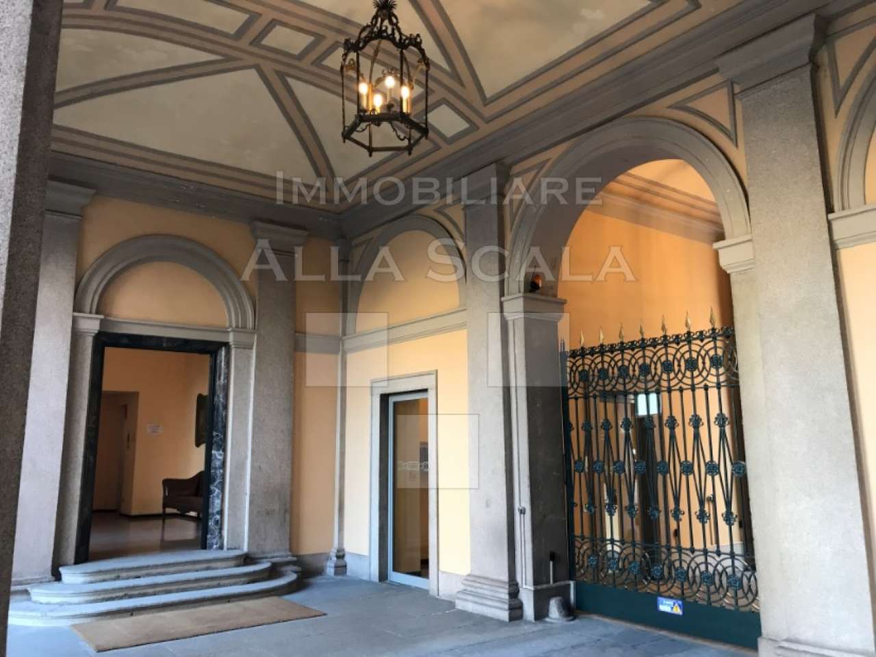 Ufficio - Loc.Com. MILANO affitto  CENTRO STORICO Sant'Andrea Immobiliare Alla Scala srl