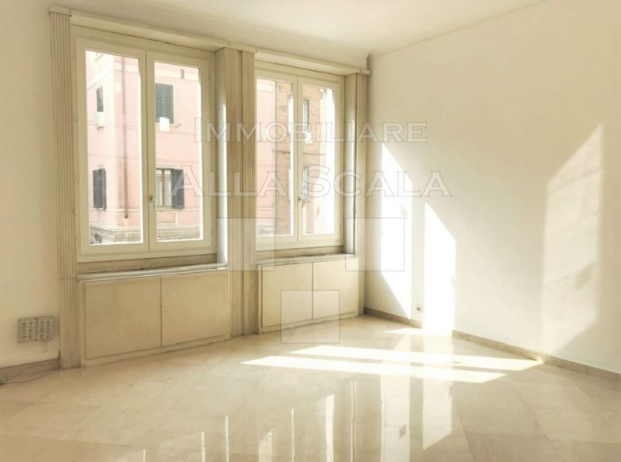 Ufficio - Loc.Com. MILANO affitto  CENTRO STORICO FatebeneFratelli Immobiliare Alla Scala srl