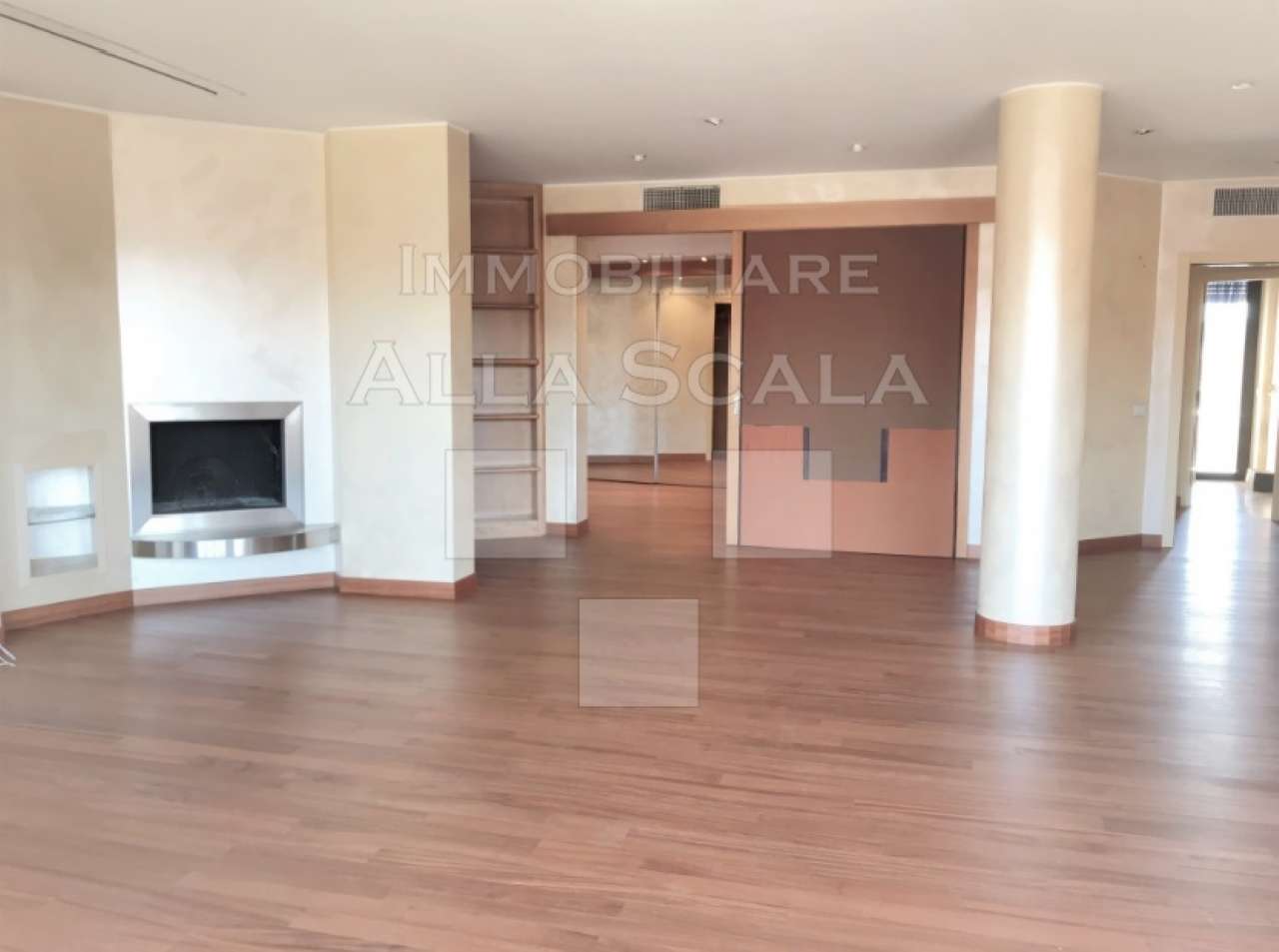 Appartamento MILANO affitto  CENTRO STORICO Bandello Immobiliare Alla Scala srl