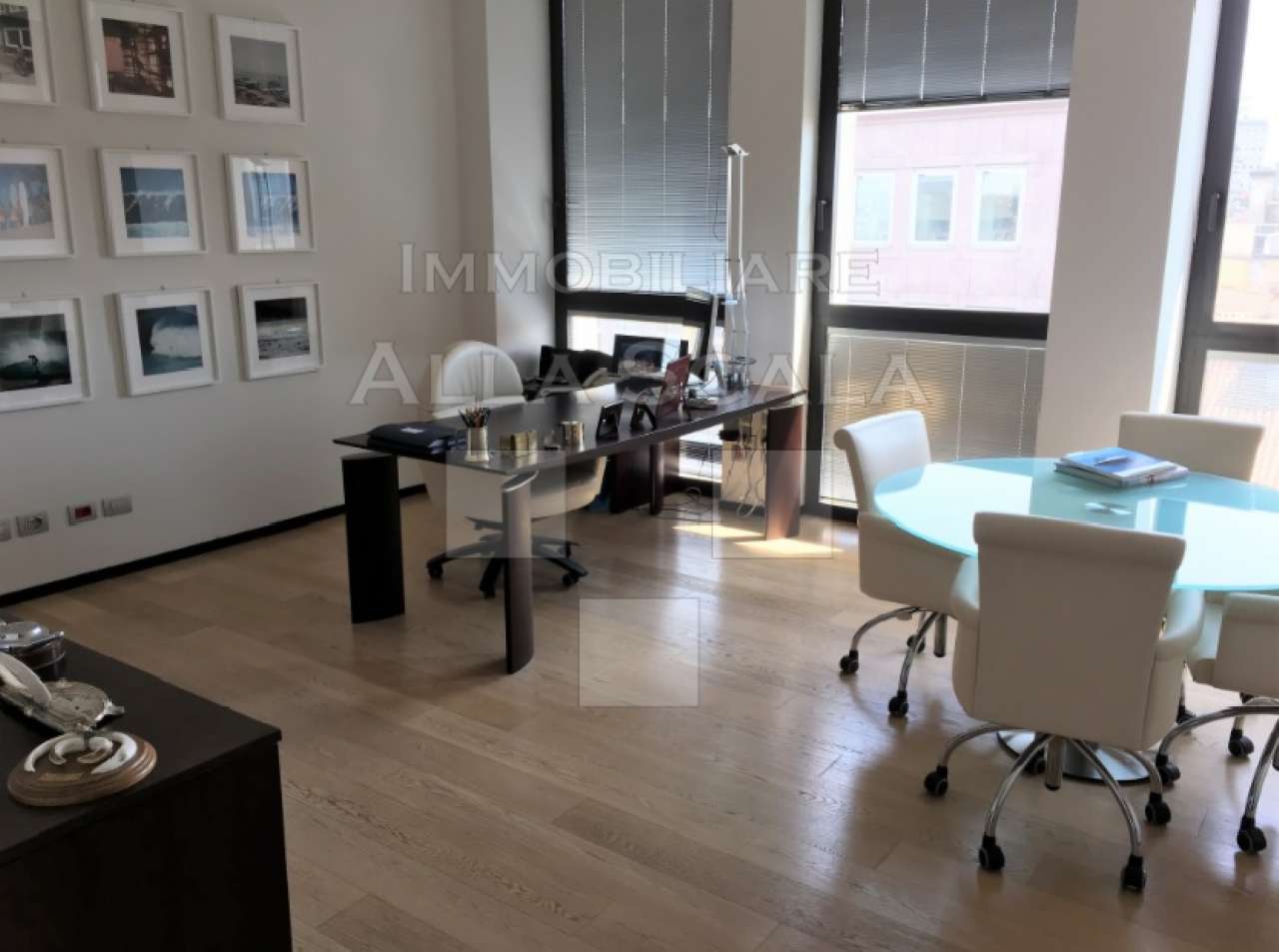 Ufficio - Loc.Com. MILANO affitto  CENTRO STORICO Venezia Immobiliare Alla Scala srl