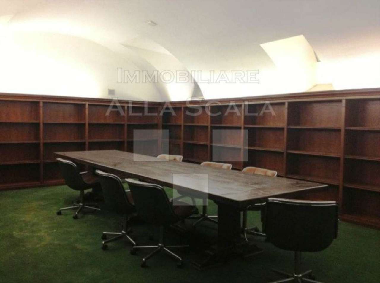 Ufficio - Loc.Com. MILANO affitto  CENTRO STORICO Bigli Immobiliare Alla Scala srl