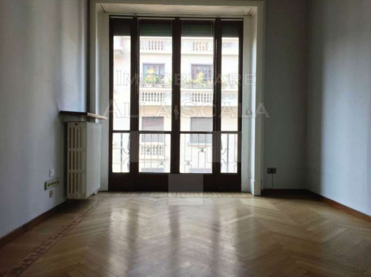 Ufficio - Loc.Com. MILANO affitto  CENTRO STORICO Visconti di Modrone Immobiliare Alla Scala srl