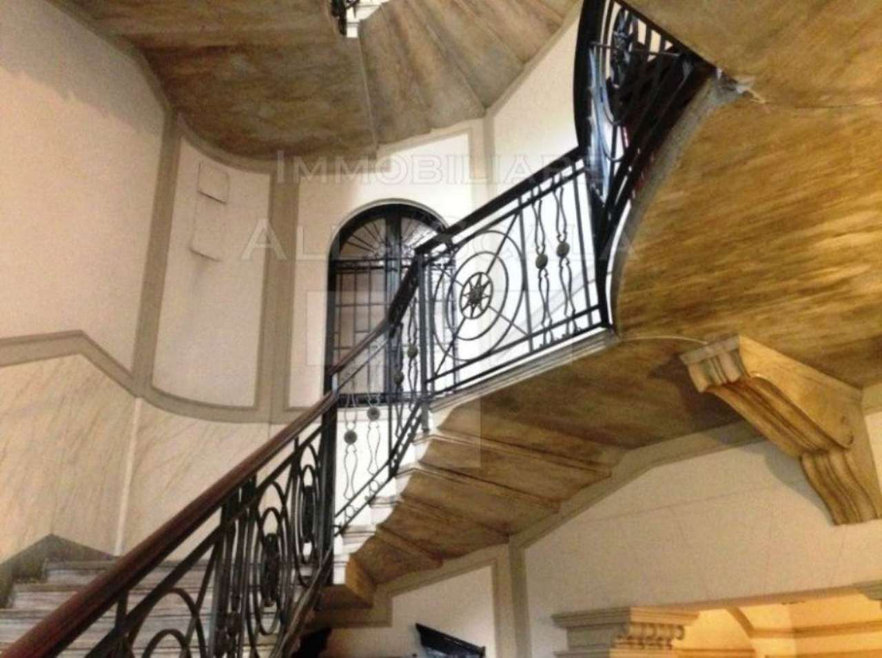 Ufficio - Loc.Com. MILANO affitto  CENTRO STORICO Duse Immobiliare Alla Scala srl