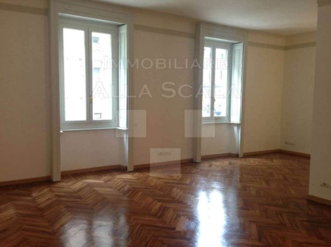 Ufficio - Loc.Com. MILANO affitto  CENTRO STORICO Duse Immobiliare Alla Scala srl