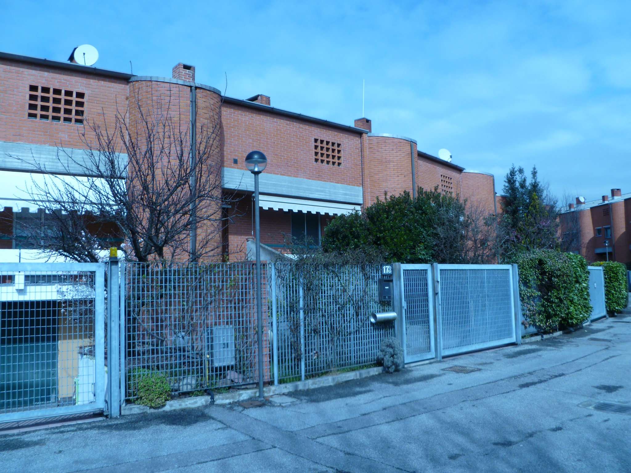 Villa Affiancata - Schiera MILANO affitto  FAMAGOSTA del Mare DICIOTTO IMMOBILIARE