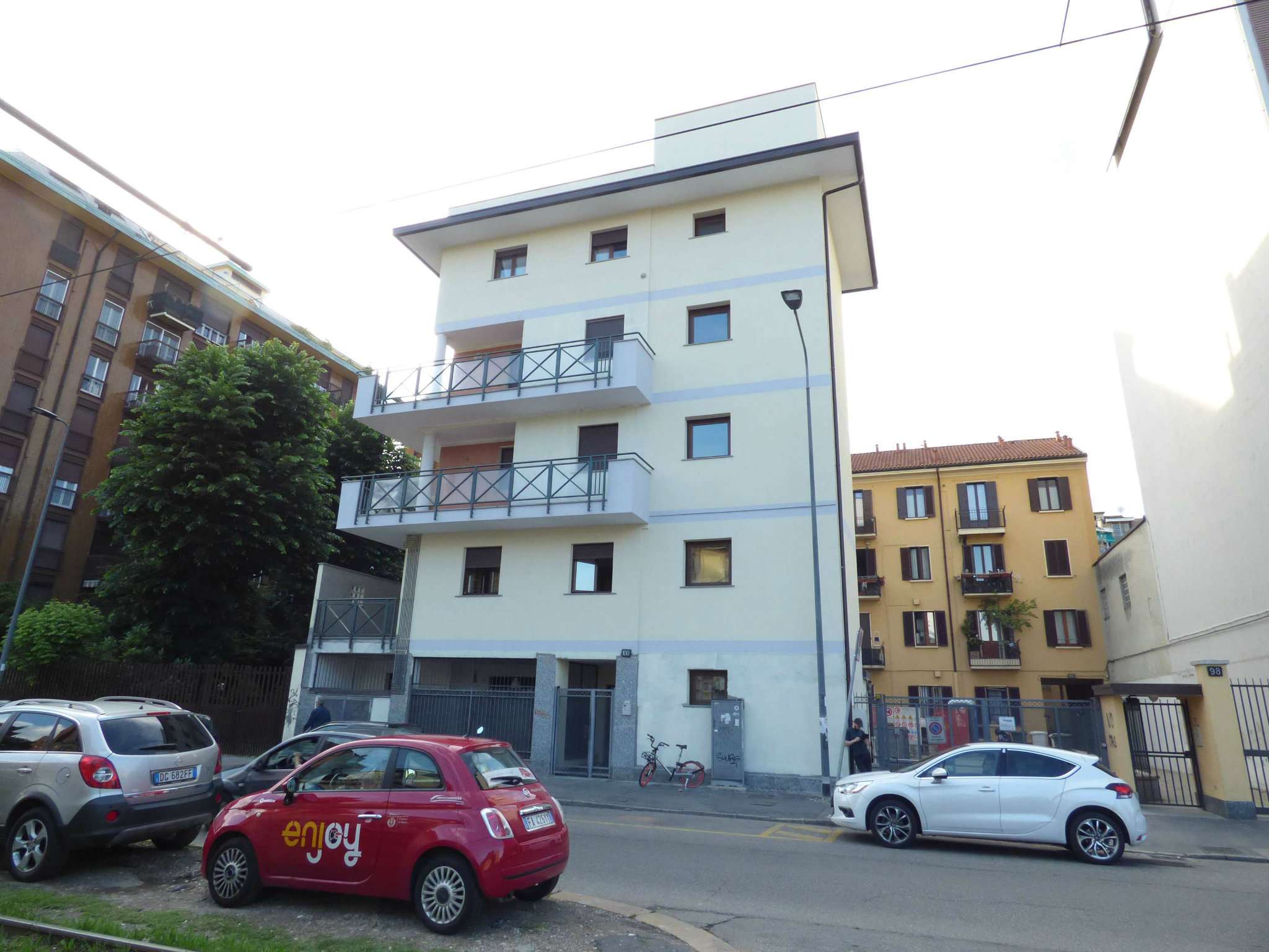 Appartamento MILANO vendita  BARONA giambellino DICIOTTO IMMOBILIARE