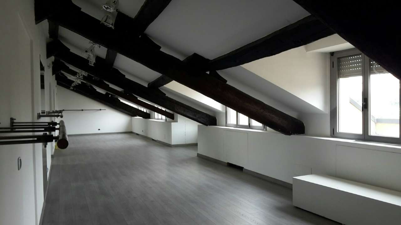  milano affitto quart: centro storico gestioni-immobiliari-lazzaroni-srl