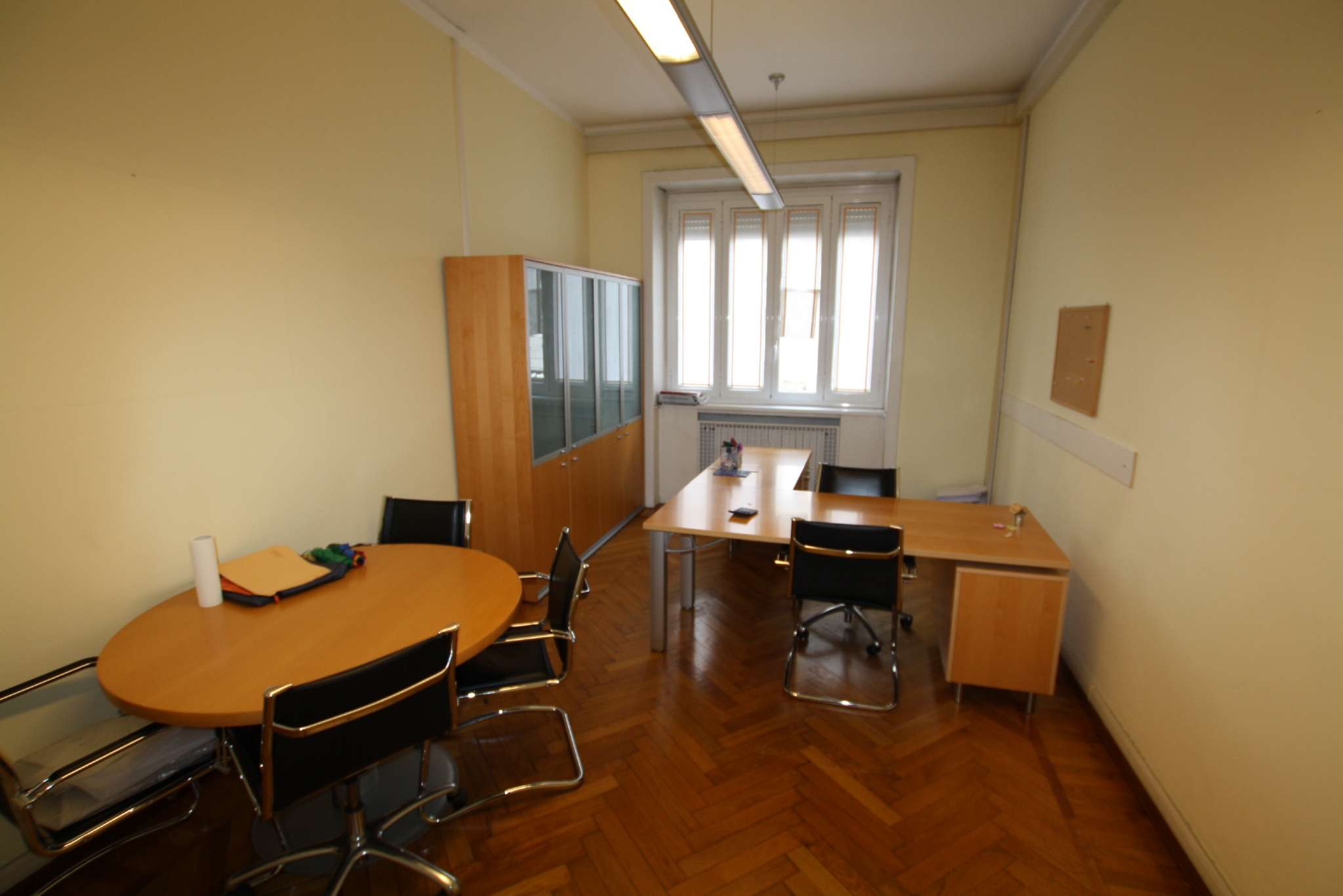 Ufficio - Loc.Com. MILANO affitto  CENTRO STORICO Carducci GESTIONI IMMOBILIARI LAZZARONI SRL