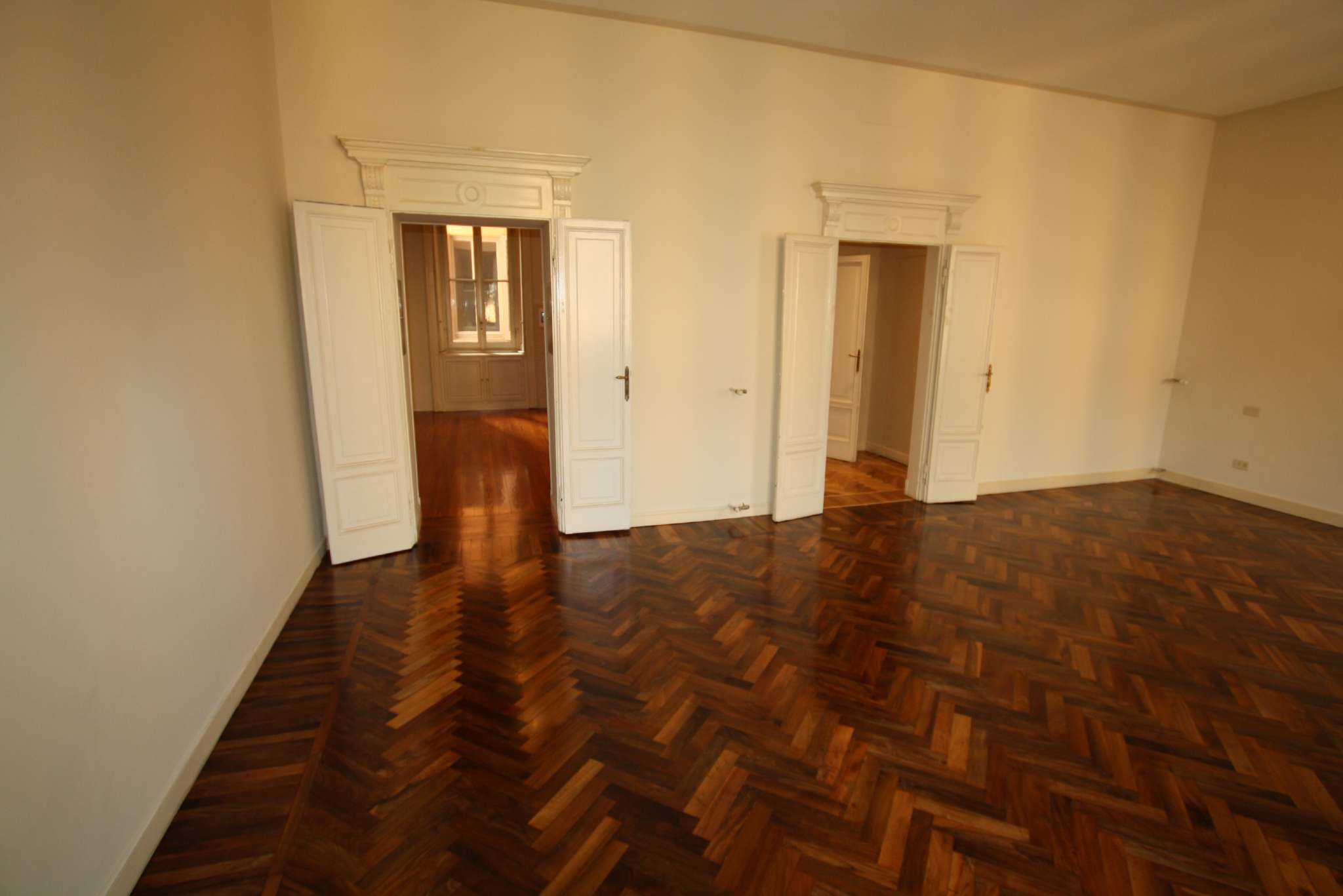 Appartamento MILANO affitto  CENTRO STORICO Aurelio Saffi GESTIONI IMMOBILIARI LAZZARONI SRL