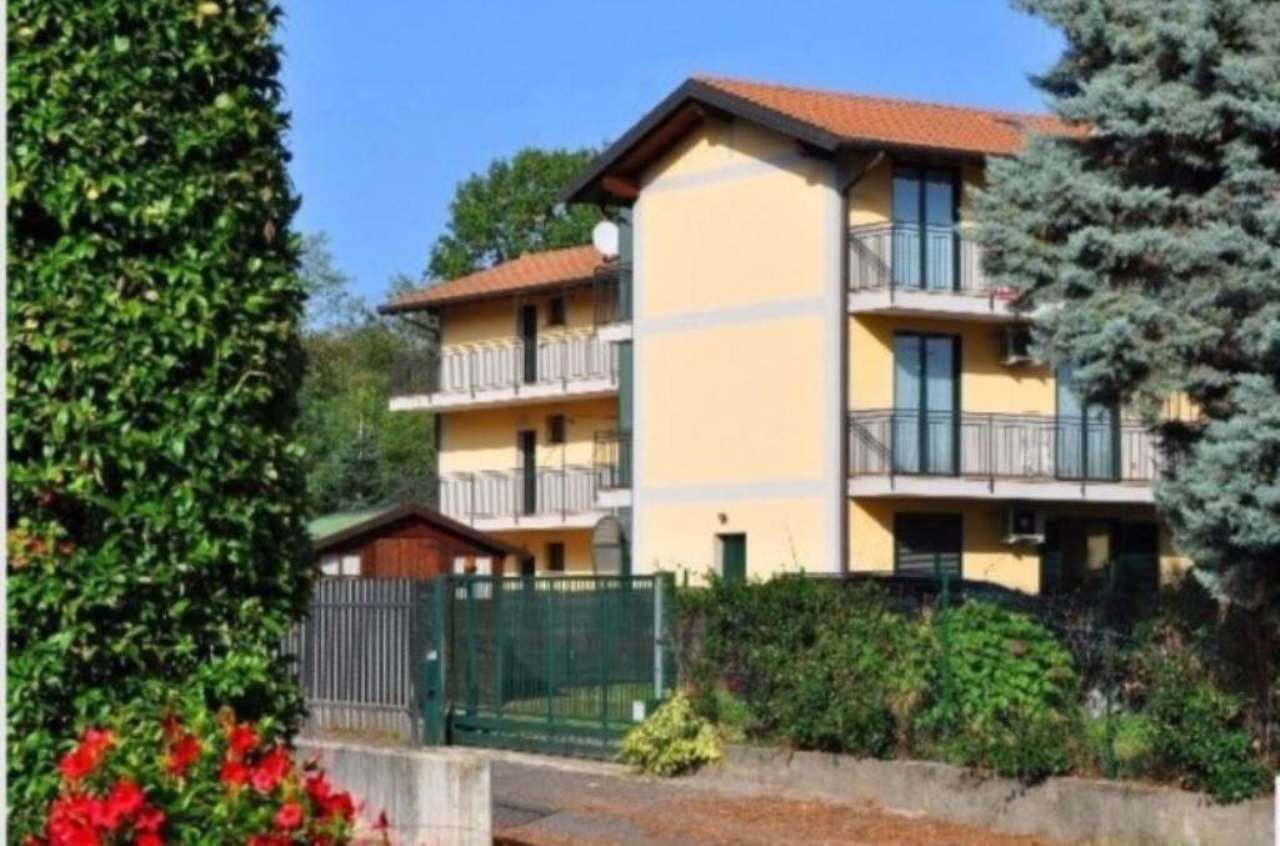  somma-lombardo vendita quart:  manor-re