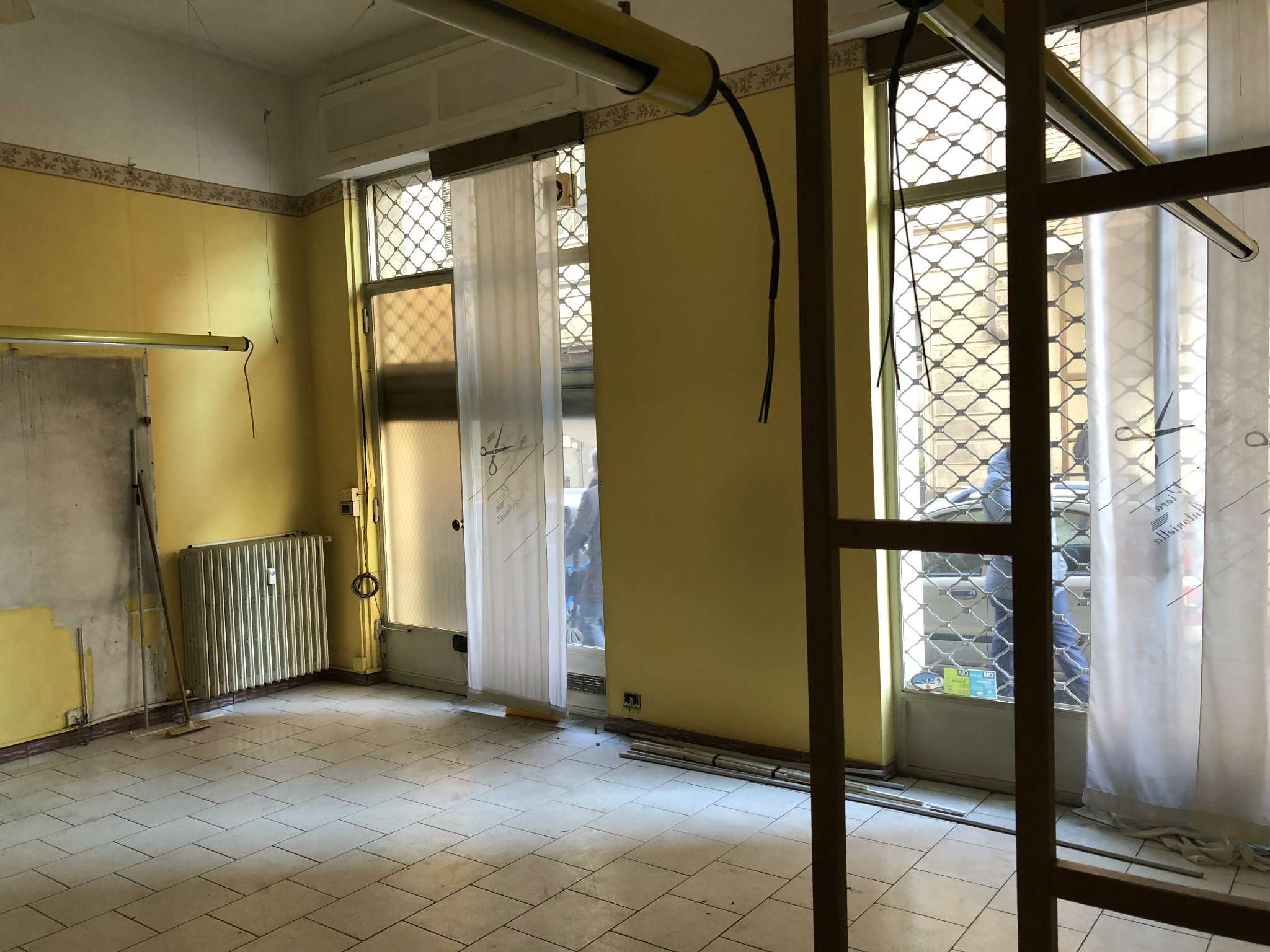 Negozio - Loc.Com. TORINO affitto  VANCHIGLIA Napione Sim Moccagatta Studio Immobiliare