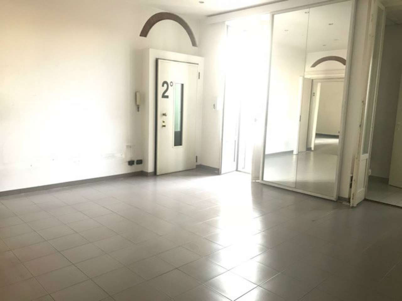  milano affitto quart: de angeli case in città