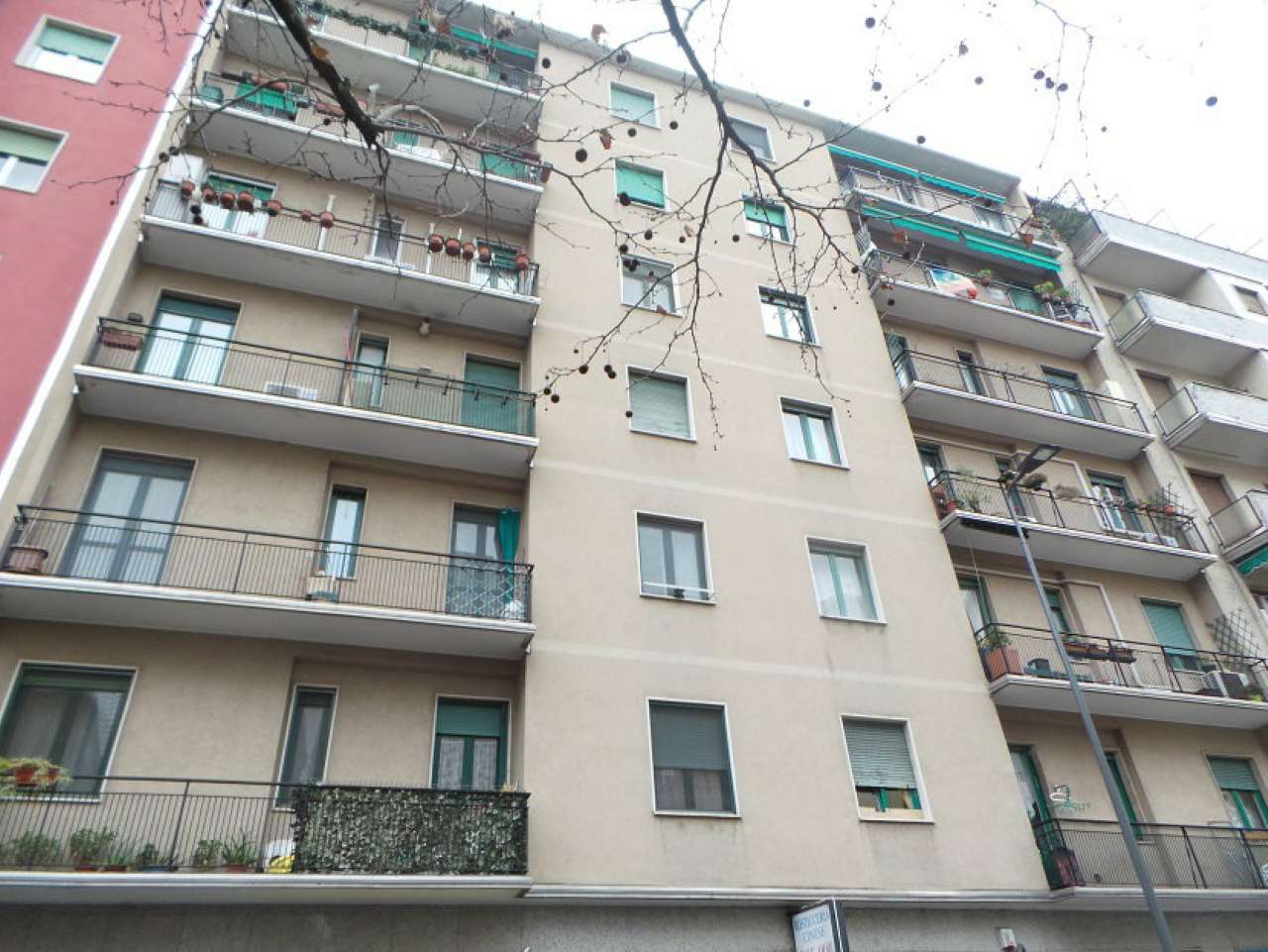  milano vendita quart: lotto case in città