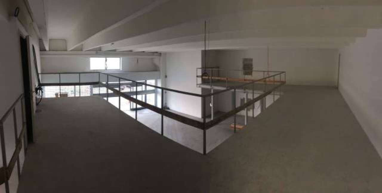 Negozio - Loc.Com. MILANO vendita  BAGGIO Cusago Consulenza Immobiliare Russo