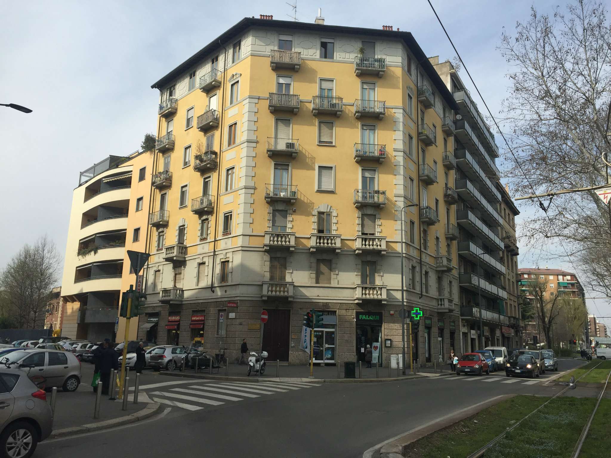  milano vendita quart: isola keller immobiliare