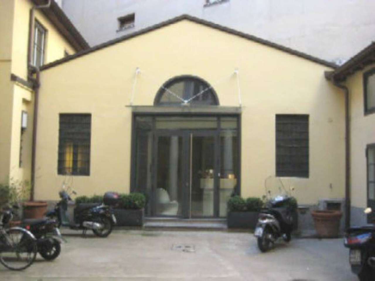 Ufficio - Loc.Com. MILANO vendita  SAN GOTTARDO Conchetta Properties & Life - Milano Centro Magenta