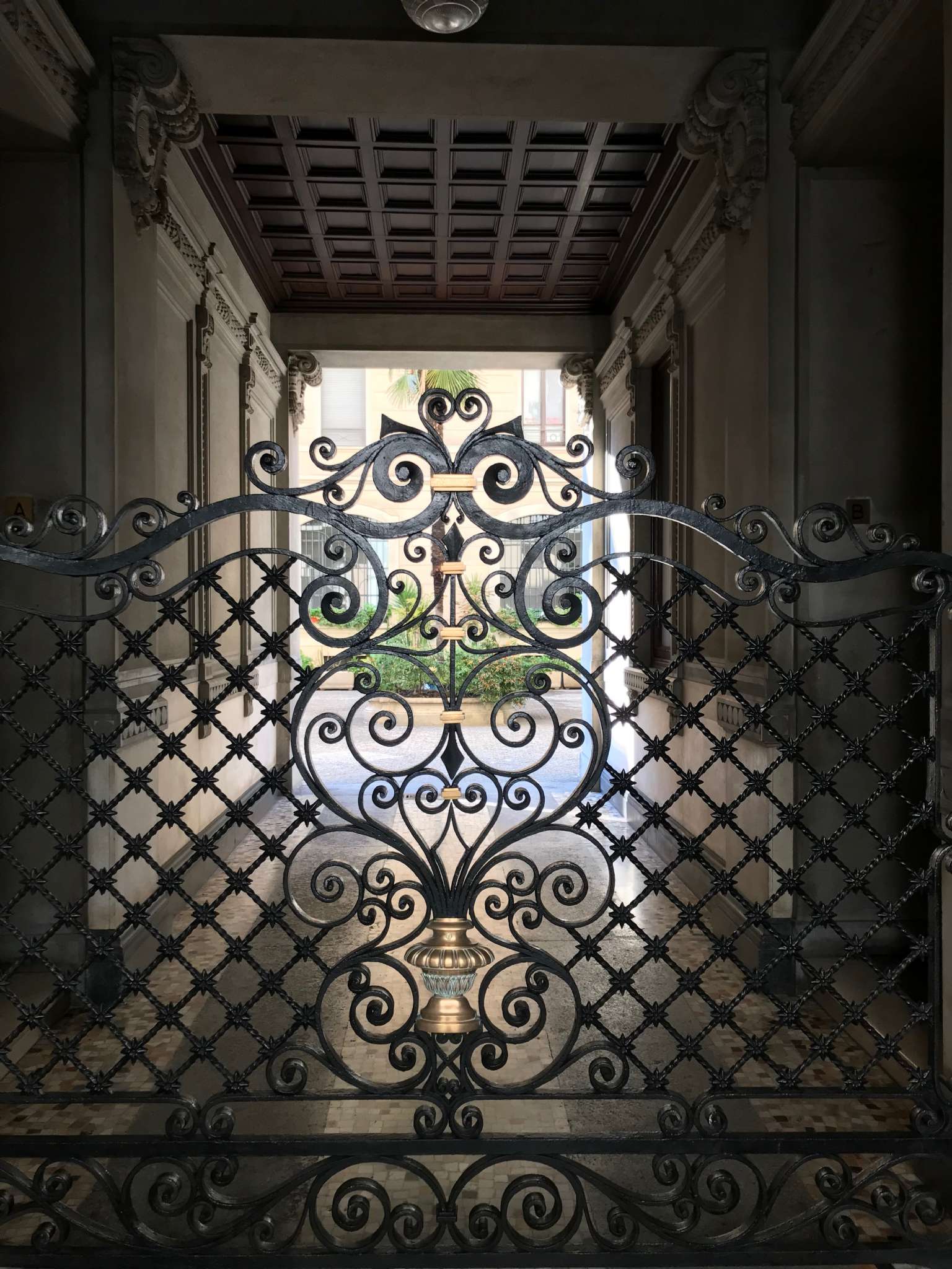  milano vendita quart: de angeli properties & life - milano centro magenta
