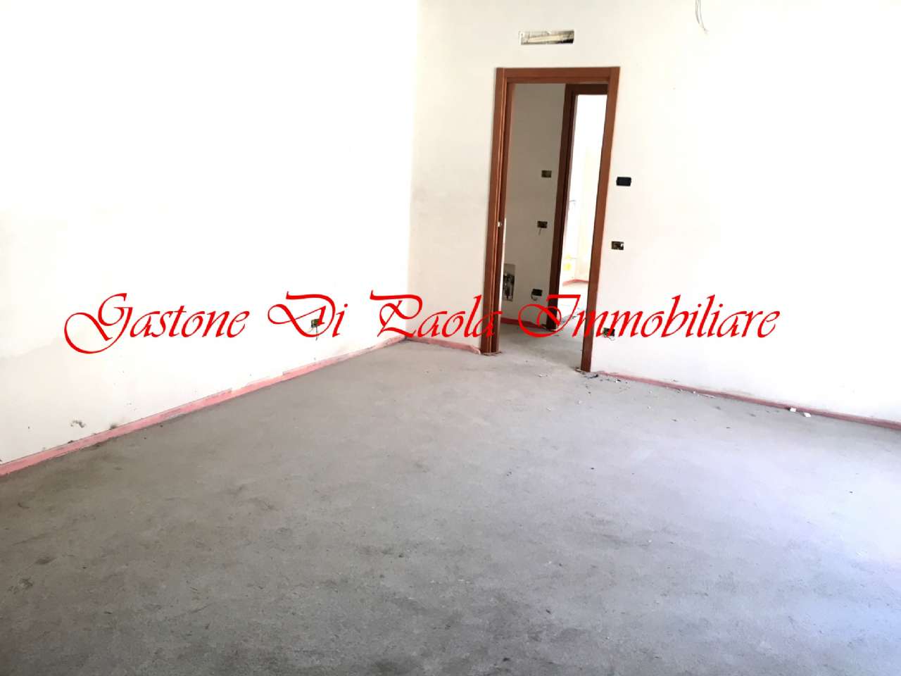 Appartamento MEZZAGO vendita   biffi Gastone Di Paola Immobiliare