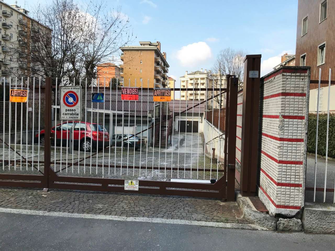 Box auto - Posto auto MILANO vendita  FAMAGOSTA  GABETTI FRANCHISING AGENCY