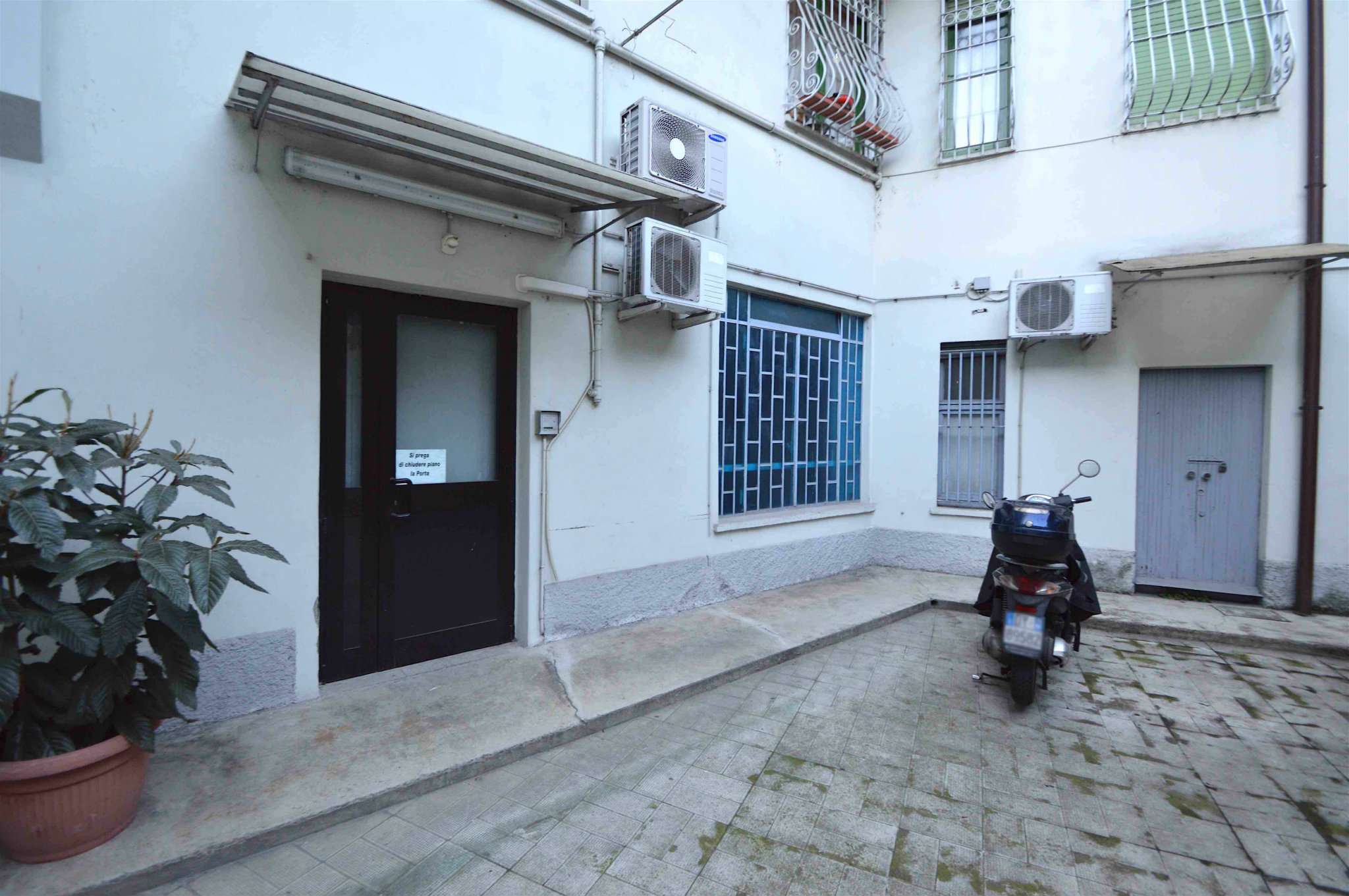 Ufficio - Loc.Com. MILANO vendita  BOCCONI gian galeazzo GRIMALDI SOLARI