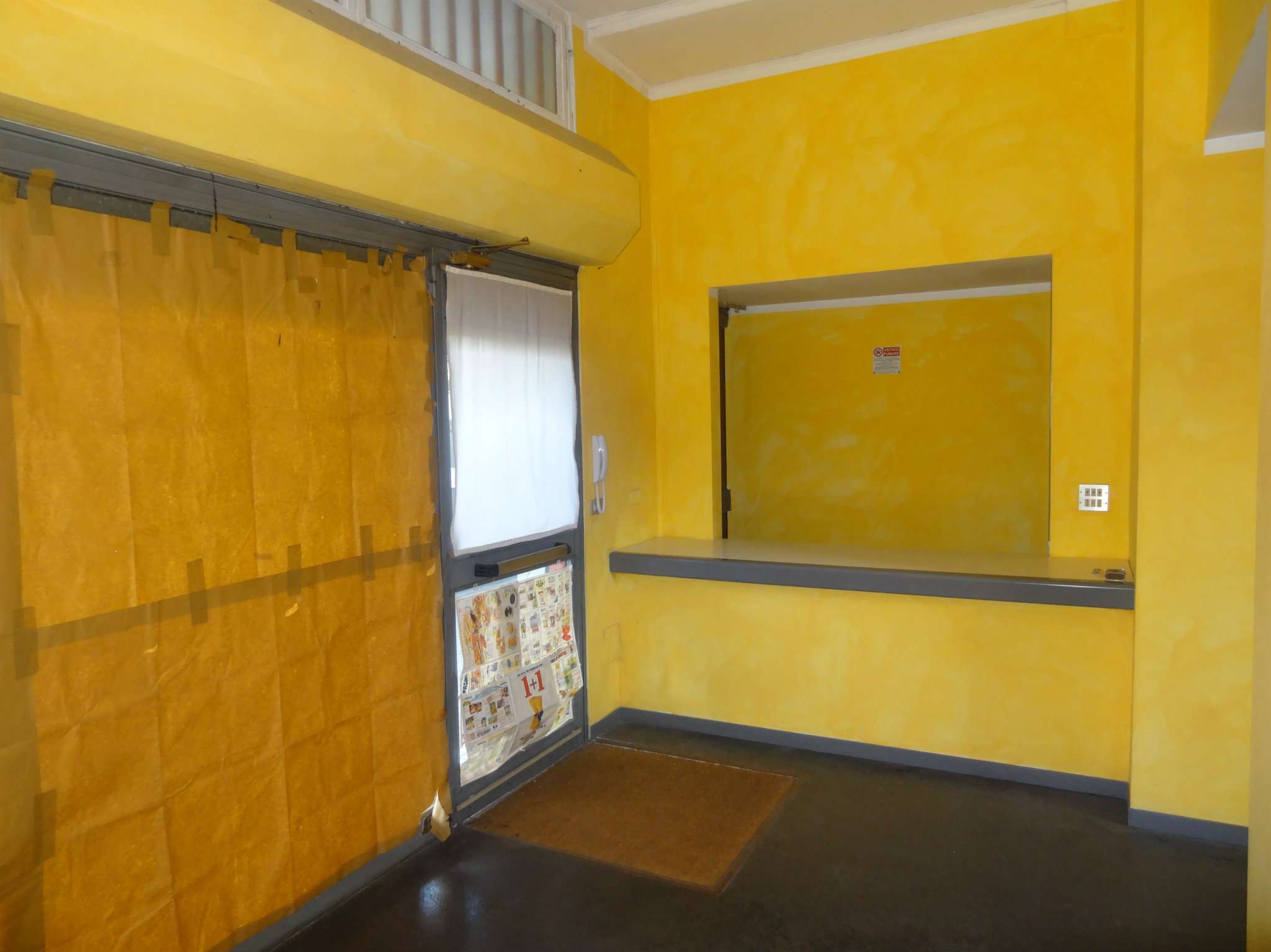 Negozio - Loc.Com. MILANO vendita  BARONA via Don Primo Mazzolari Professionecasa Milano Santa Rita - EMMECIEMME SRL