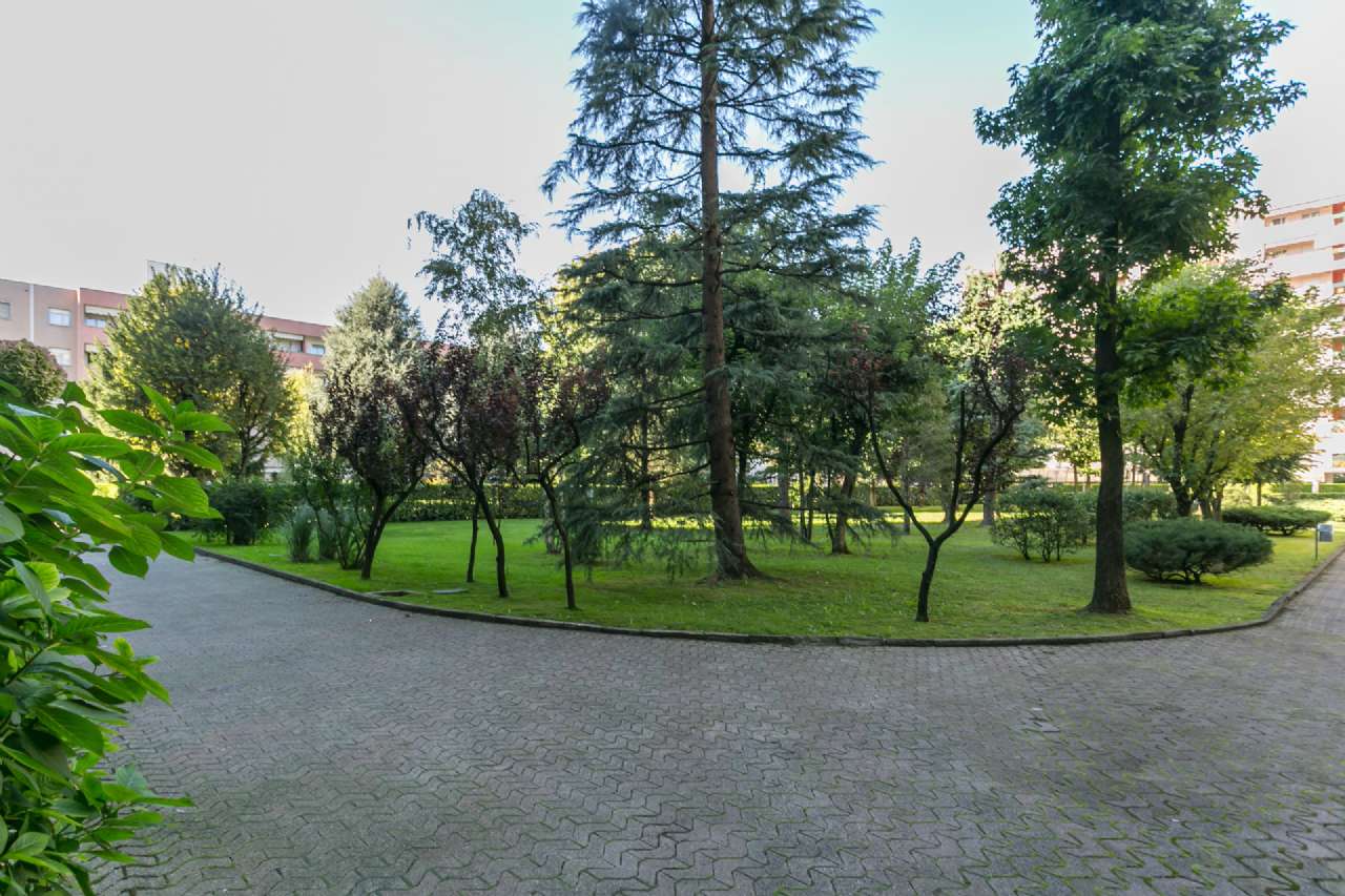 Appartamento MILANO vendita  BARONA  Professionecasa Milano Santa Rita - EMMECIEMME SRL