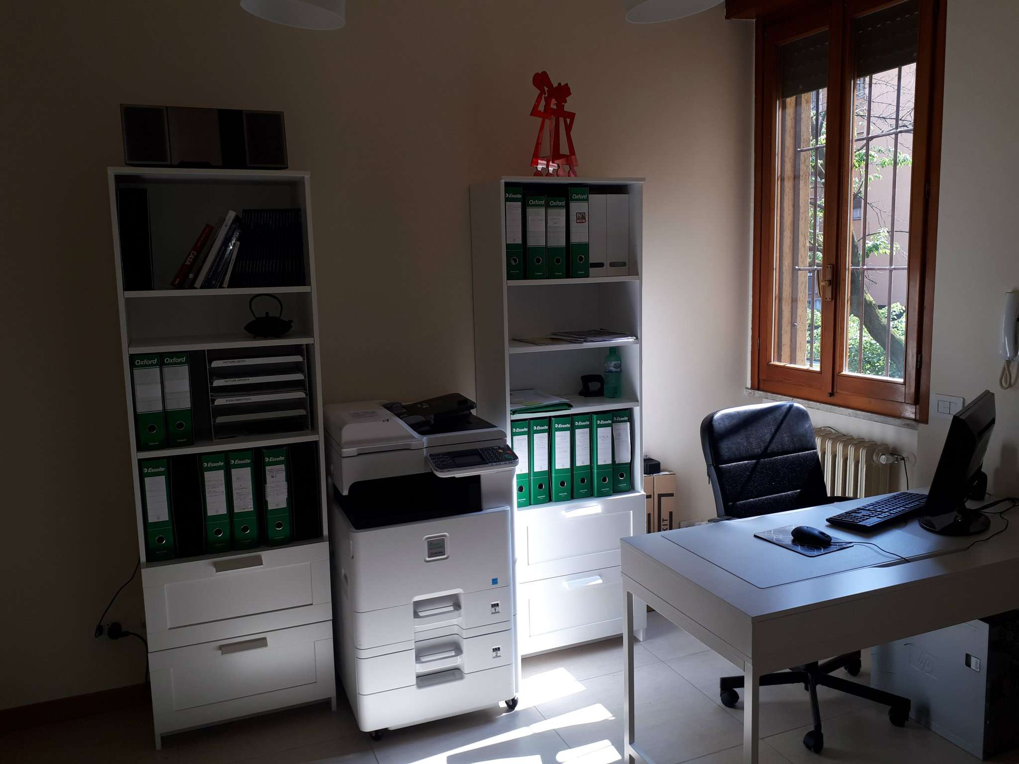 Ufficio - Loc.Com. MILANO affitto  V GIORNATE Curtatone DOMUM