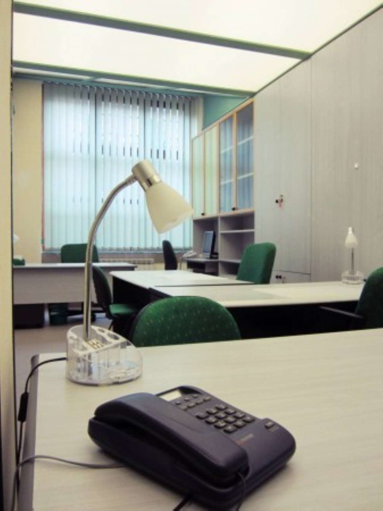 Ufficio - Loc.Com. MILANO affitto  MACIACHINI Sarzana Affiliato GABETTI FRANCHISING - MILANO NIGUARDA - GALLERIA IMMOBILIARE sas di L. Orlando & C.