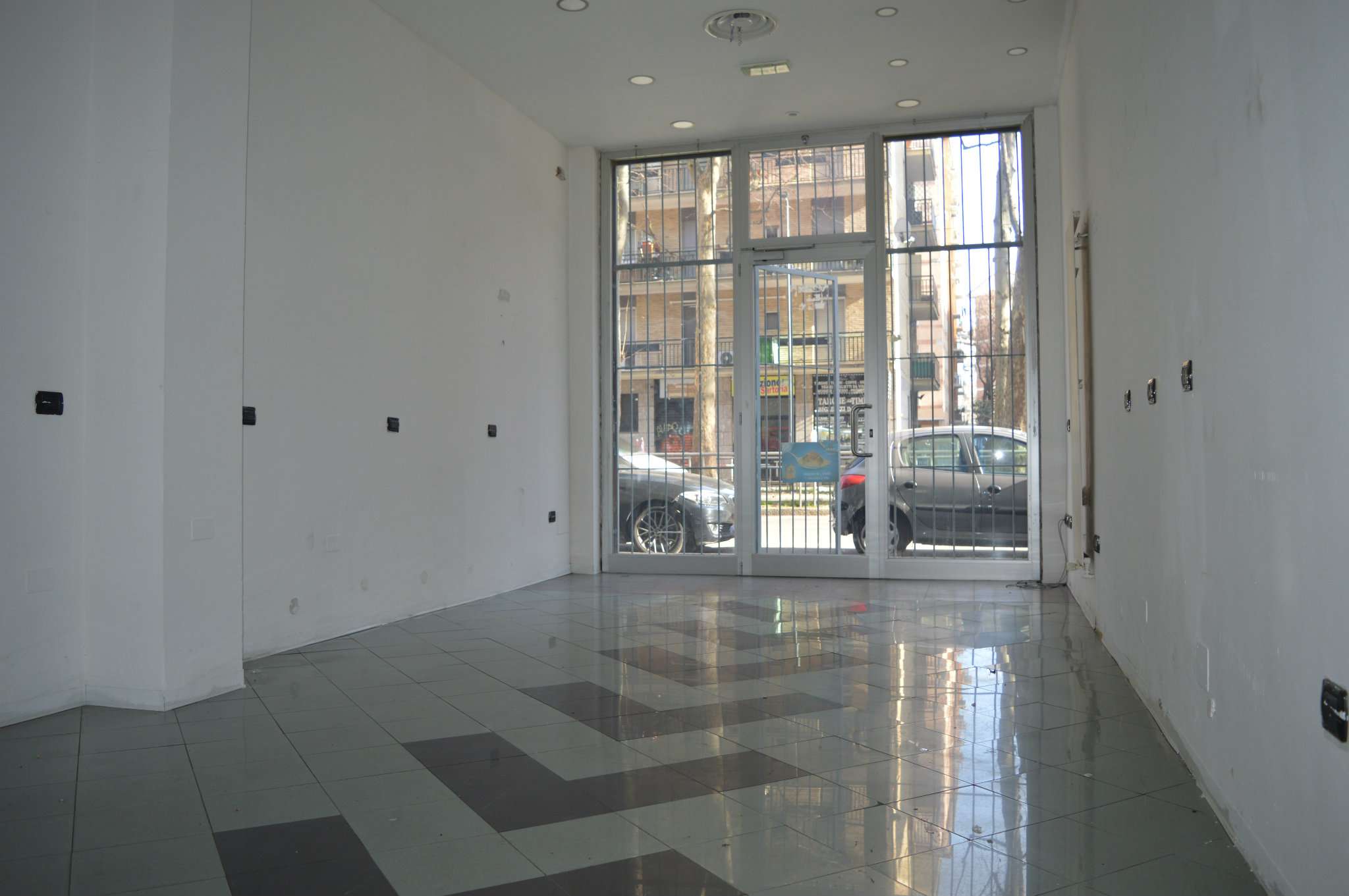 Negozio - Loc.Com. MILANO affitto  LOTTO Millelire Affiliato GABETTI FRANCHISING - MILANO NIGUARDA - GALLERIA IMMOBILIARE sas di L. Orlando & C.
