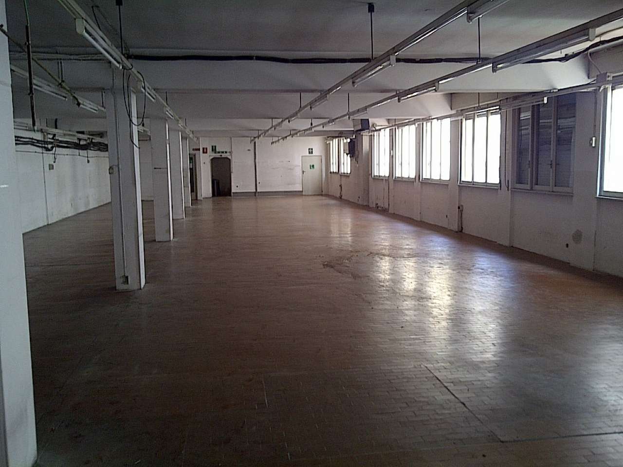 Show Room MILANO affitto  FIERA  Oikia REM