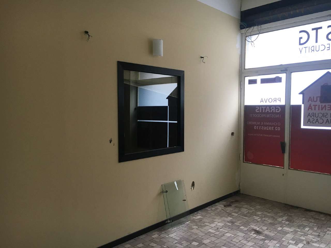 Negozio - Loc.Com. MILANO affitto  FIERA  Oikia REM