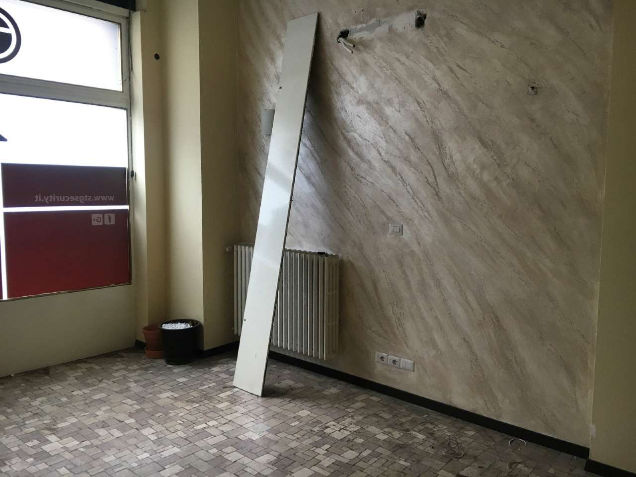 Negozio - Loc.Com. MILANO affitto  FIERA  Oikia REM