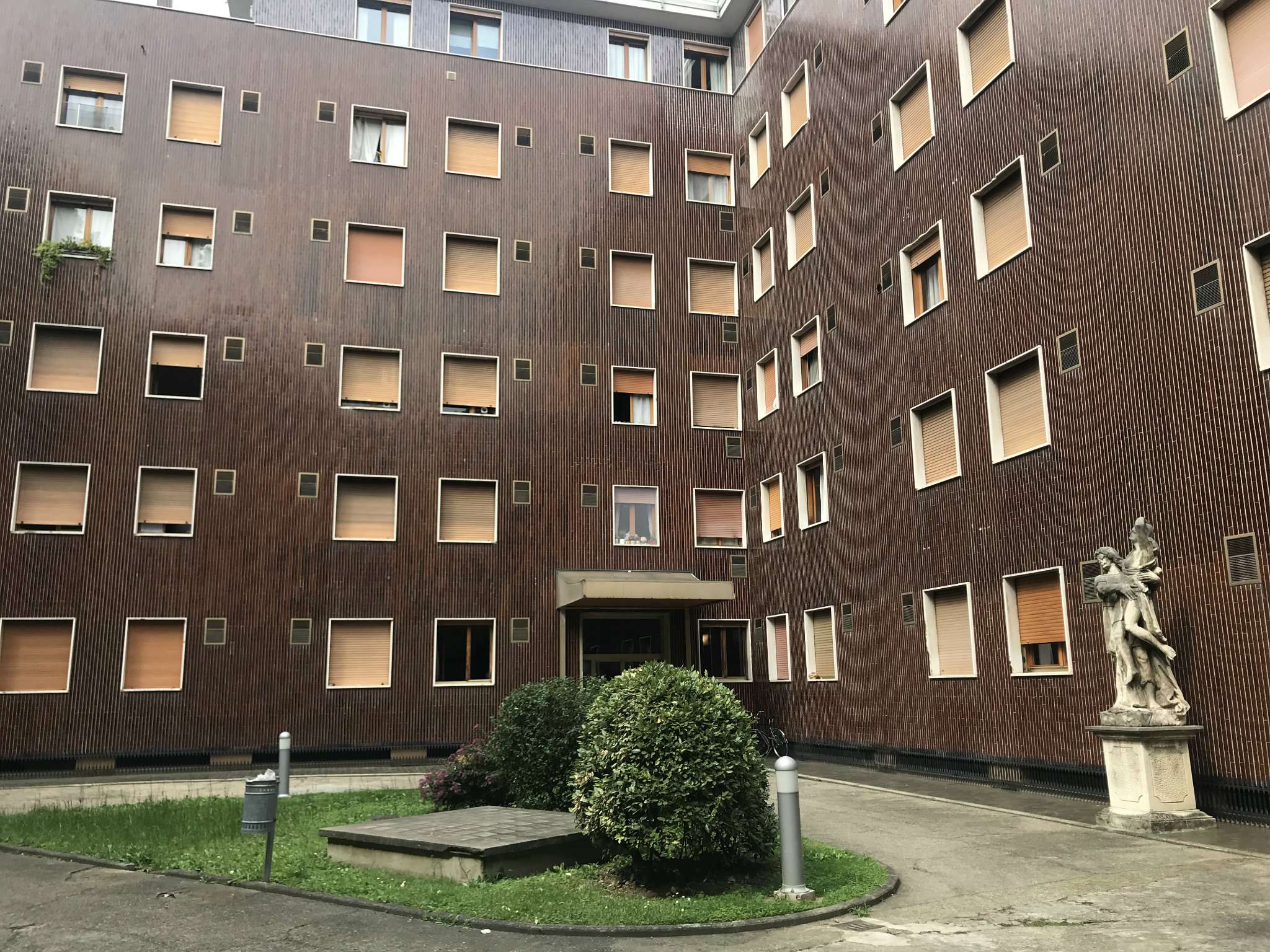  milano vendita quart: de angeli grimaldi milano pagano / vercelli - g.c.p. gruppo