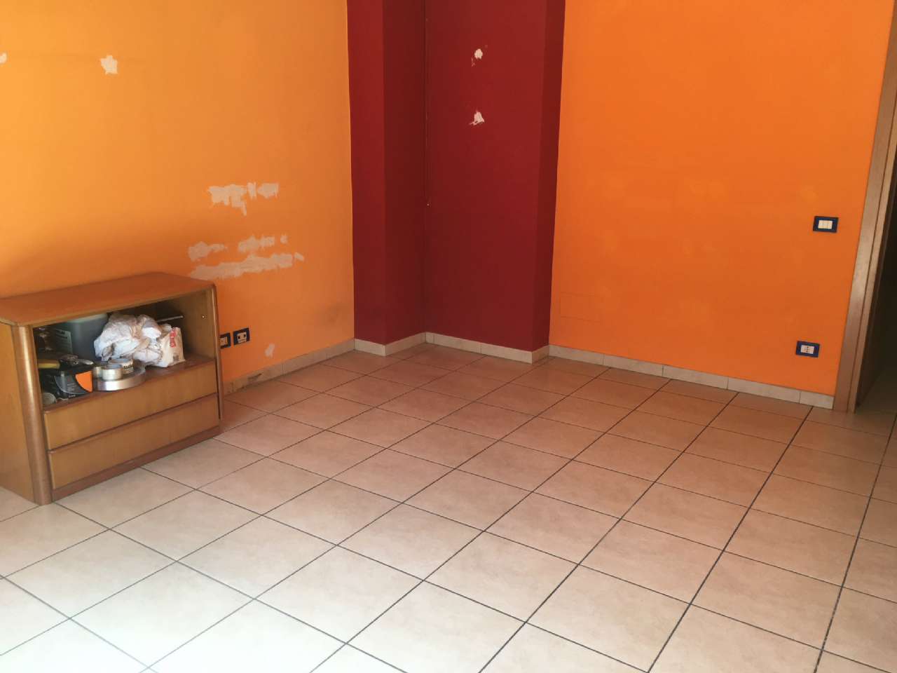 Negozio - Loc.Com. MILANO affitto  LOTTO Monte Ceneri UBH REAL ESTATE SRL