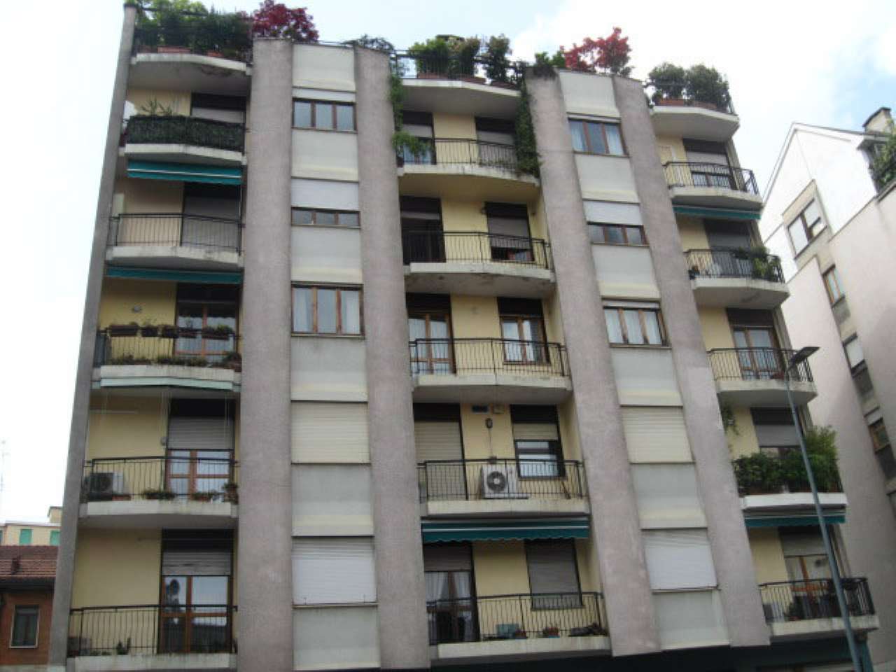 Ufficio - Loc.Com. MILANO vendita  REPUBBLICA Zuretti Studio Indipendenza S.a.s.
