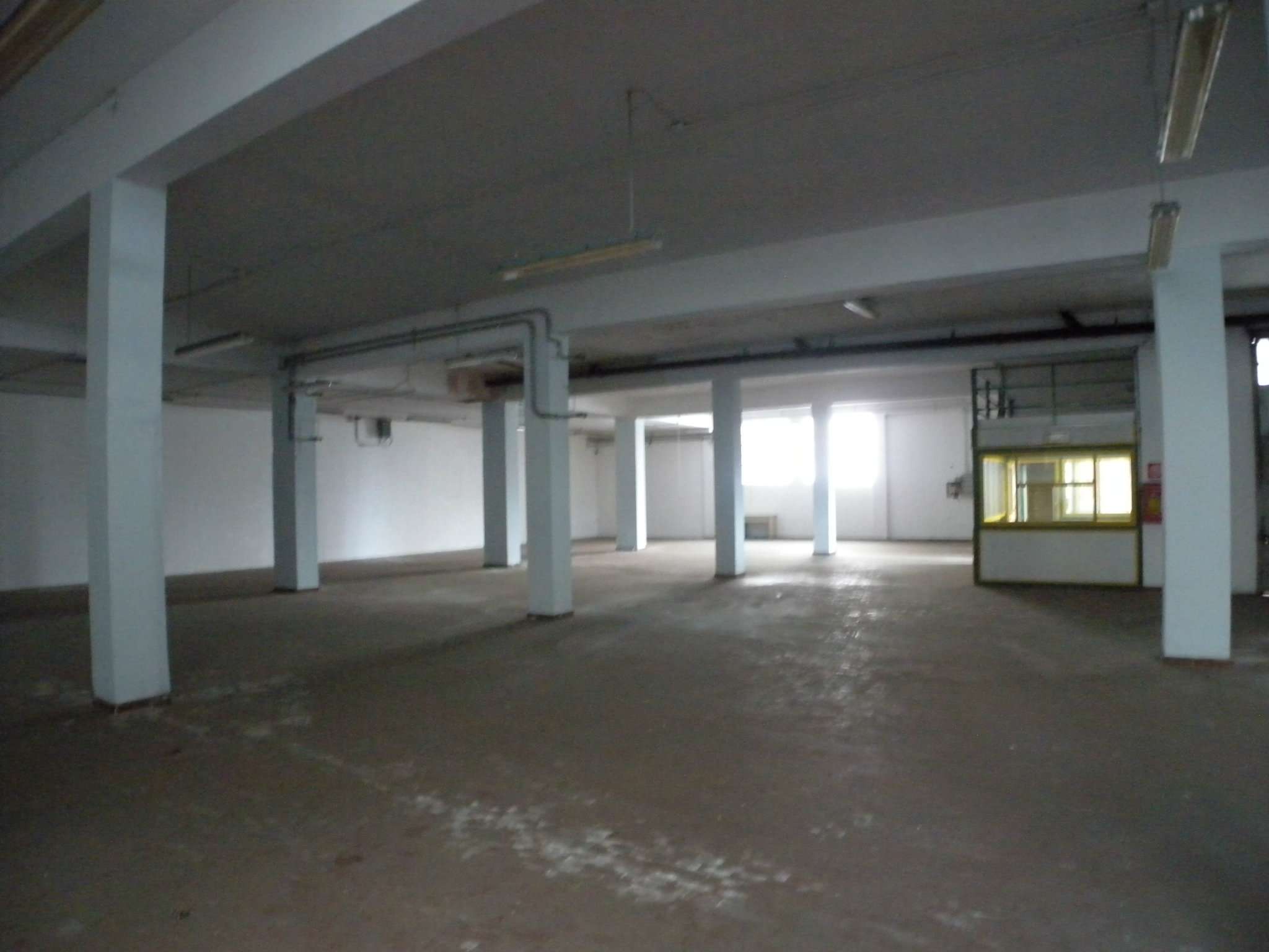 Negozio - Loc.Com. TORINO vendita  FALCHERA derna Salerno Servizi Immobiliari