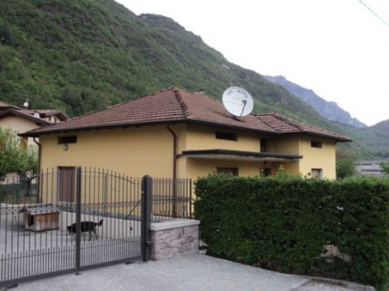 Vendita Casa indipendente Rogno Rogno