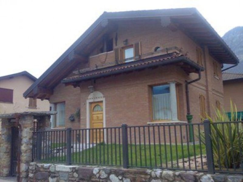 Vendita Casa indipendente Costa Volpino Costa Volpino