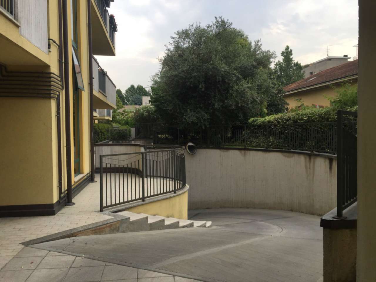 Box auto - Posto auto MILANO vendita  AFFORI  Immobiliare Res