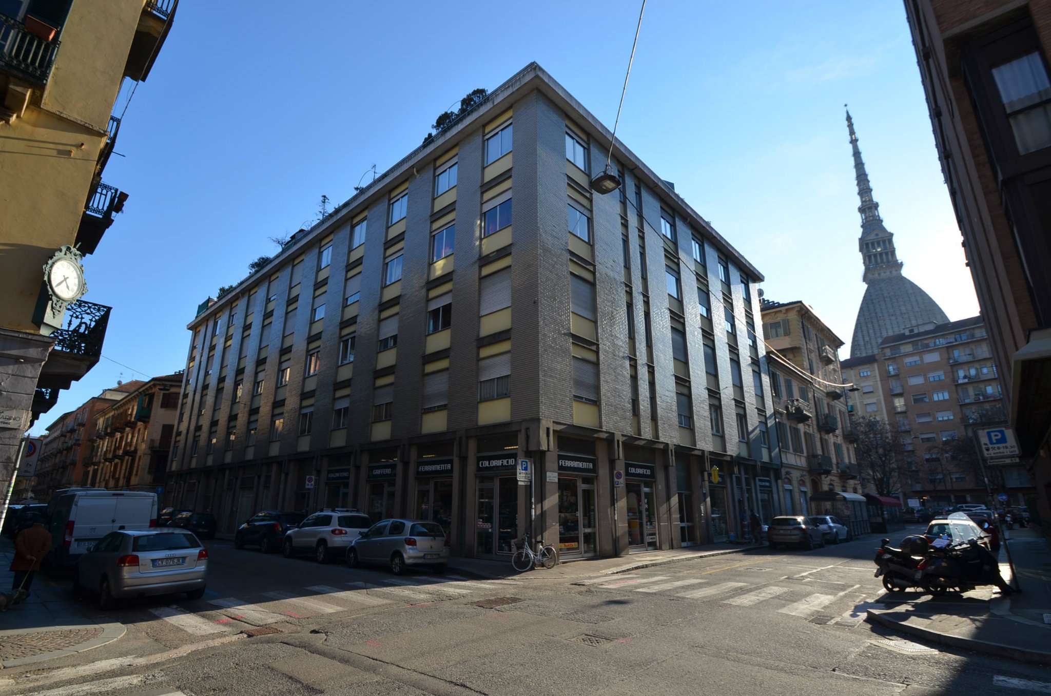  torino vendita quart: vanchiglia haston & aston associati